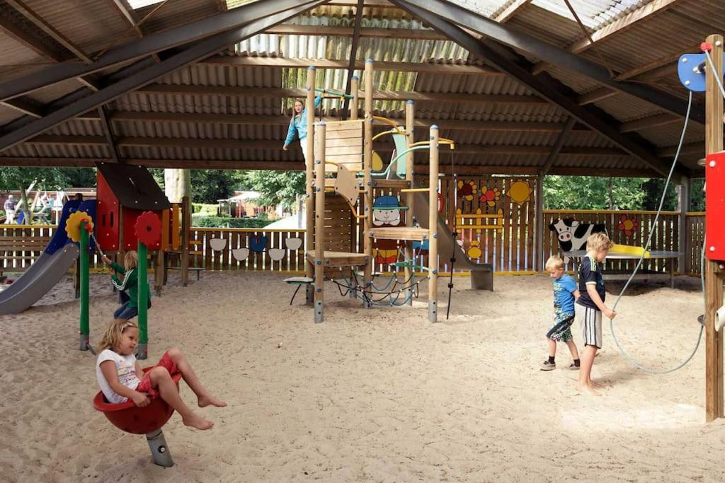 Bakkeveen 4-6 Persoons Vakantiewoning Met Eigen Tuinヴィラ エクステリア 写真